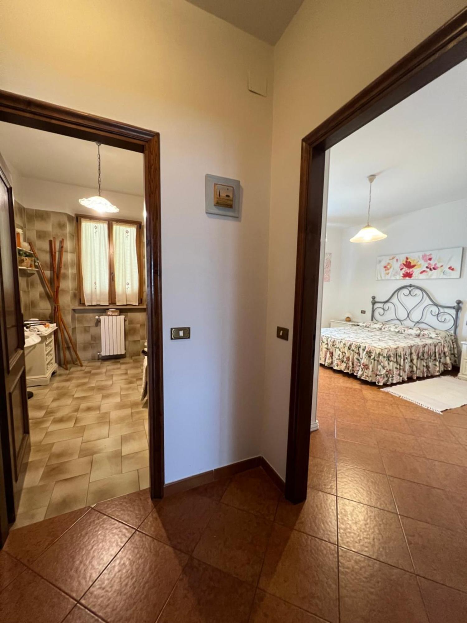 La Casa Di Montelonti Apartman Poggibonsi Kültér fotó